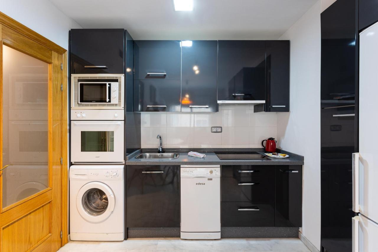 Holidays2Malaga Carrera Capuchinos Free Parking Aircon Downtown Екстер'єр фото